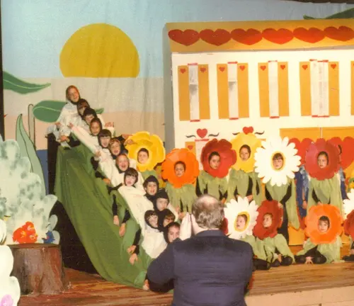 1982 Alice in Wonderland — photo 3