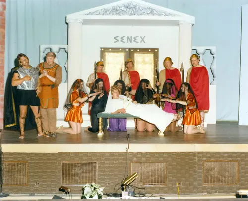 1983 Funny Thing Happened on the Way to the Forum — photo 3