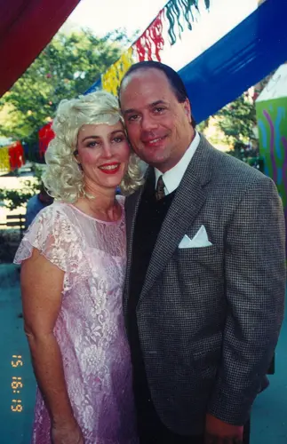 1999 Side Show — photo 3