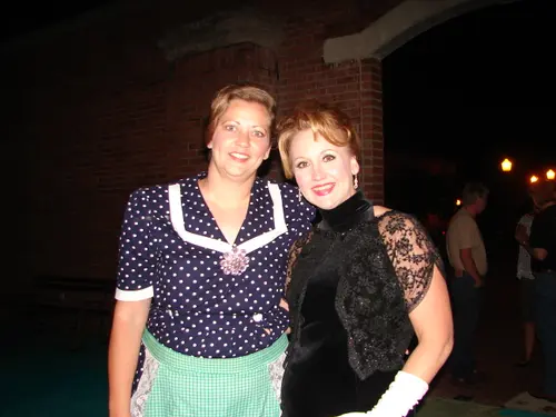 2009 The Women — photo 20