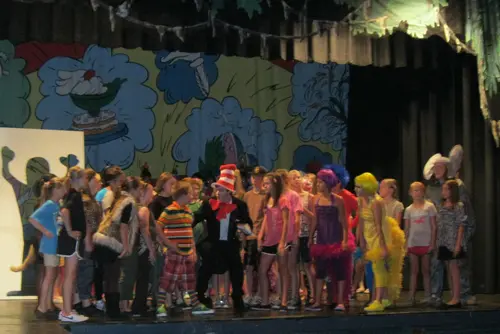 2011 Seussical — photo 11