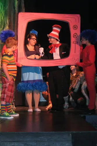 2011 Seussical — photo 14