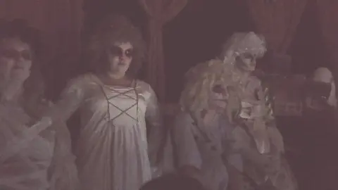 2014 Addams Family — photo 16