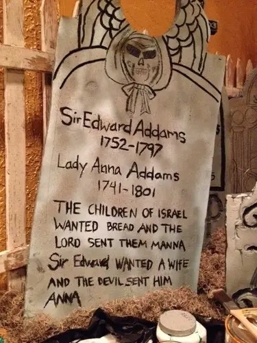 2014 Addams Family — photo 29