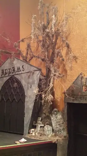 2014 Addams Family — photo 32