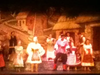 2016 Beauty and The Beast — photo 5